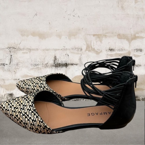 Rampage NWOB Pointed Zip-Back Flats
Women's Size 8.5 - Picture 3 of 8